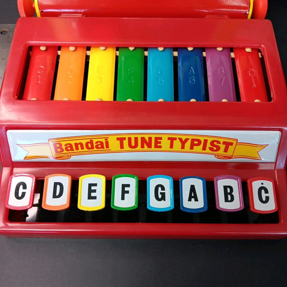 Vintage Musical Tune Toy Bandai Tune Typist Typwriter With Box Made In JAPAN - Picture 7 of 16